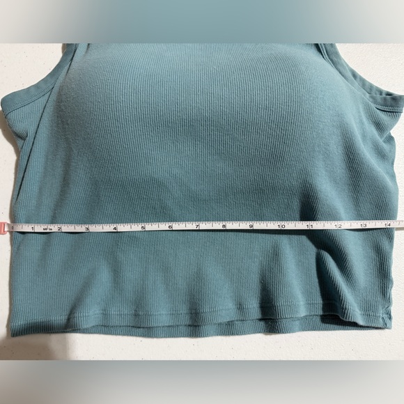 Uniqlo Teal Tank Top With Built-In Padded Bra - Picture 6 of 7